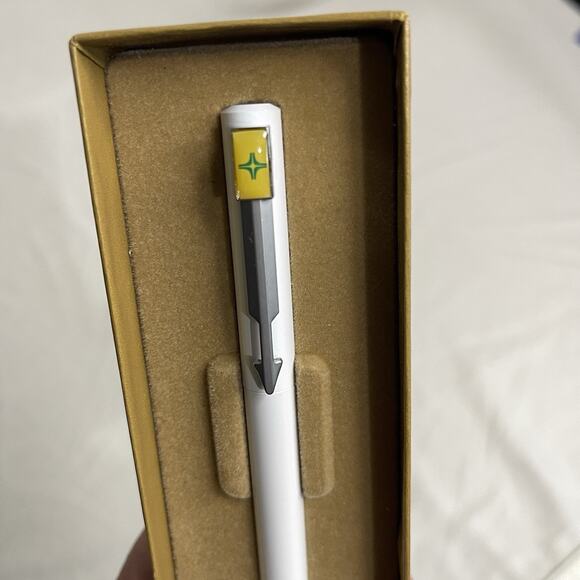 Vintage Parker Ballpoint Pen White Chrome Arrow Accent Black Ink Original Box - Picture 5 of 8